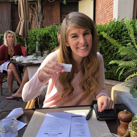 Meet your Posher, Breean - Picture 1 of 1